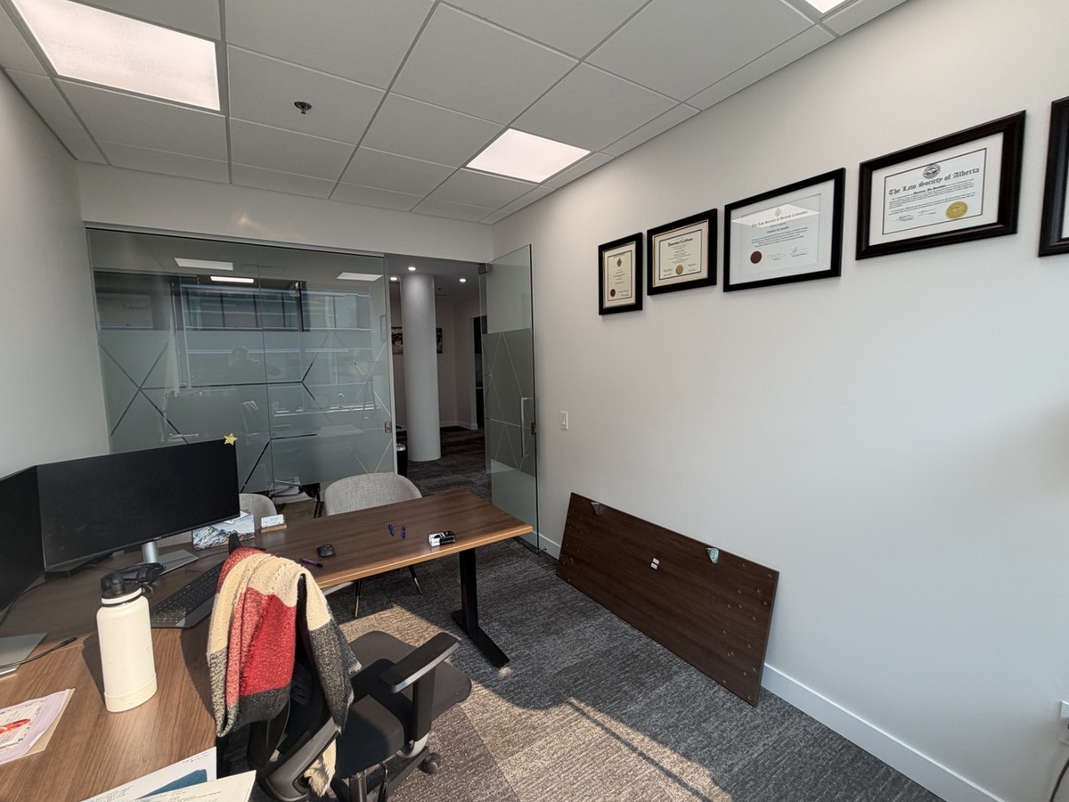 Office 4 looking toward the glass front